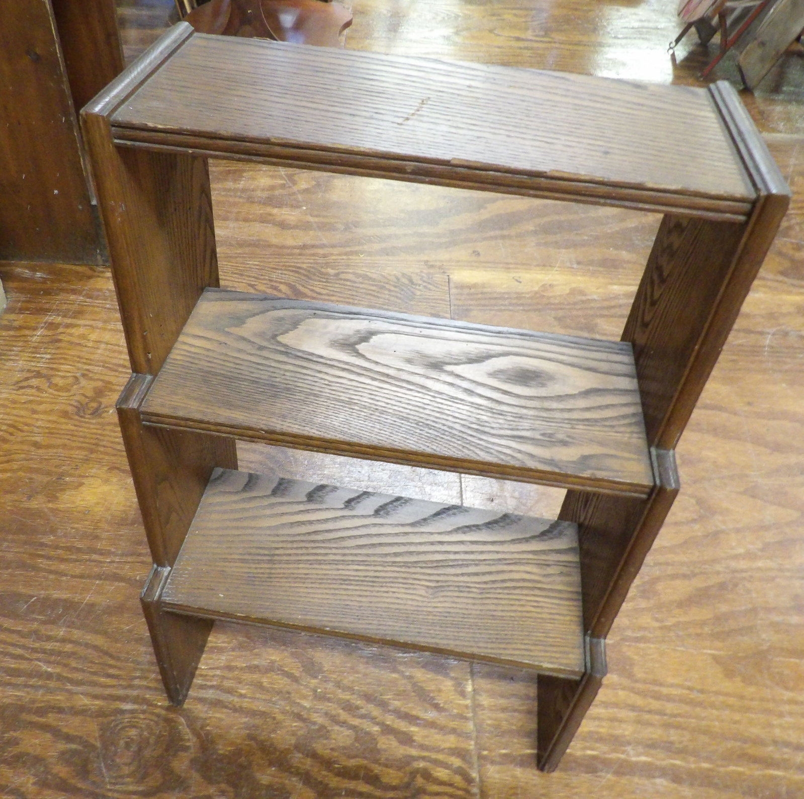 Vintage 3 Tiered Display Shelf: Vintage 3-Tiered Wooden Display Shelf. 18" Wide X 27" Tall. All measurements approximate. Please see photos for condition and details. Selling as is from 04281.