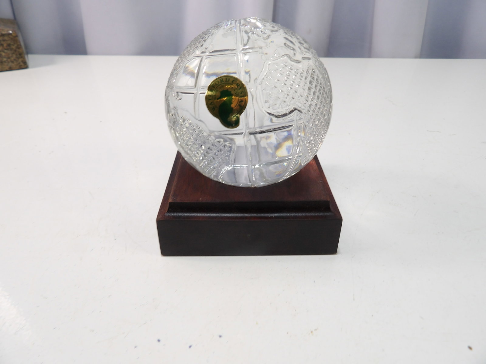 Waterford Crystal World Globe Paperweight (1 of 3)