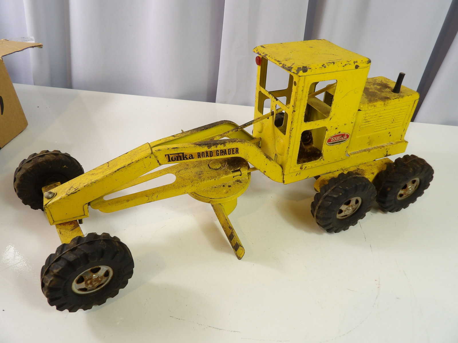 Tonka Road Grader - 4