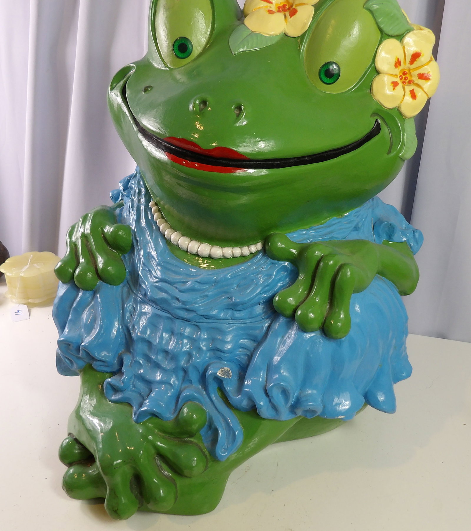 Green Ceramic Frog Decoration - 3