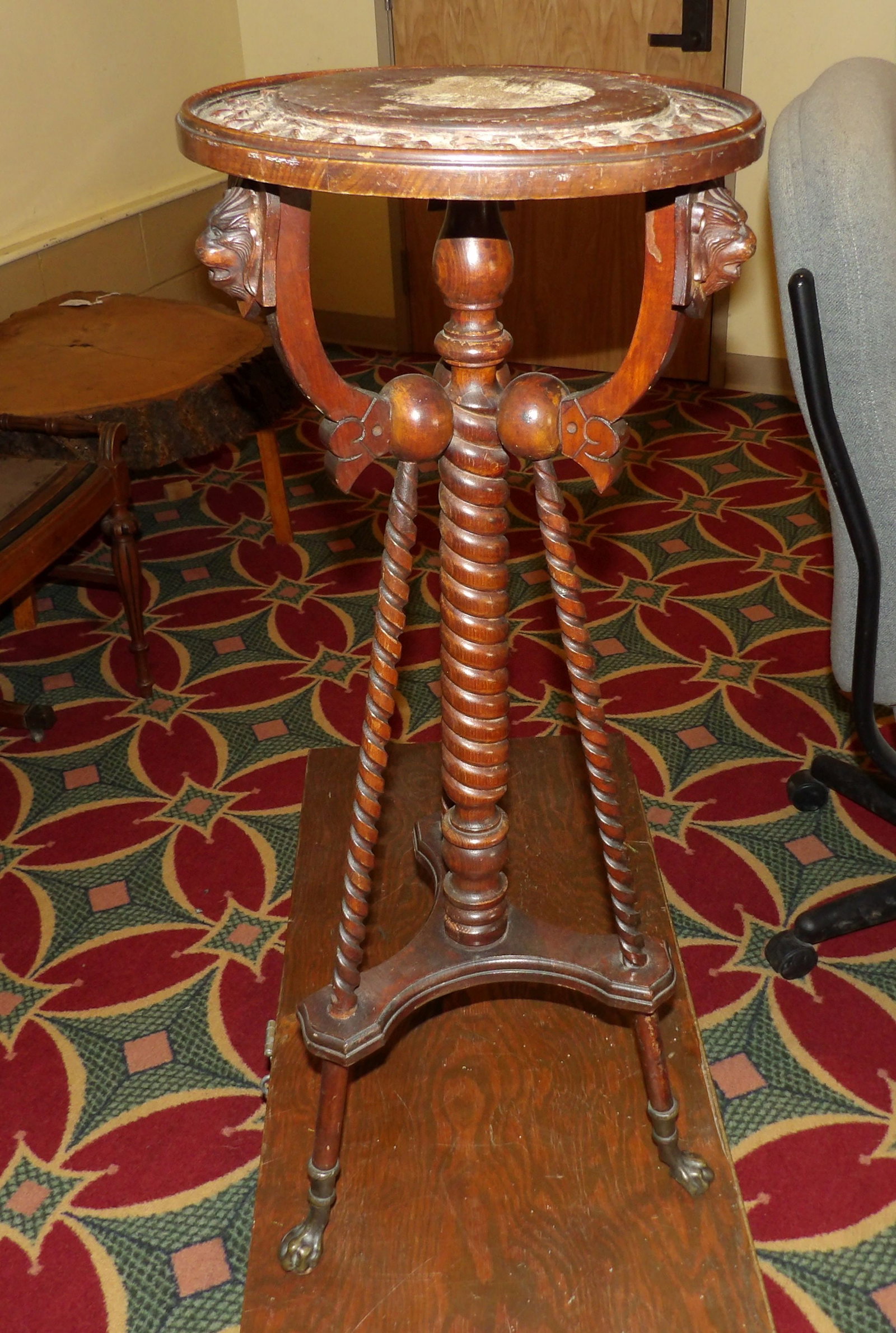 Antique Carved Mahogany Pedestal Side Table: Antique Carved Mahogany Pedestal Side Table with Lion Heads and Barley Twist Legs. (Missing one Lion Head.) All measurements approximate. Please see photos for condition and details. Selling as is