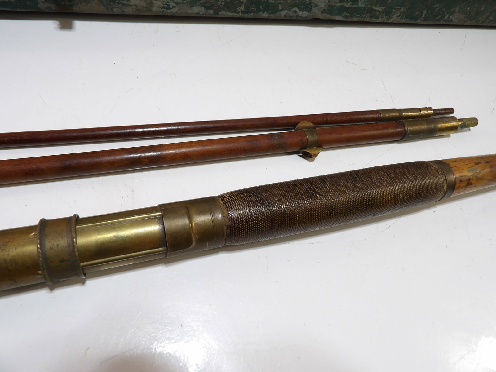 3 Piece Wooden Fishing Rod (1 of 4)