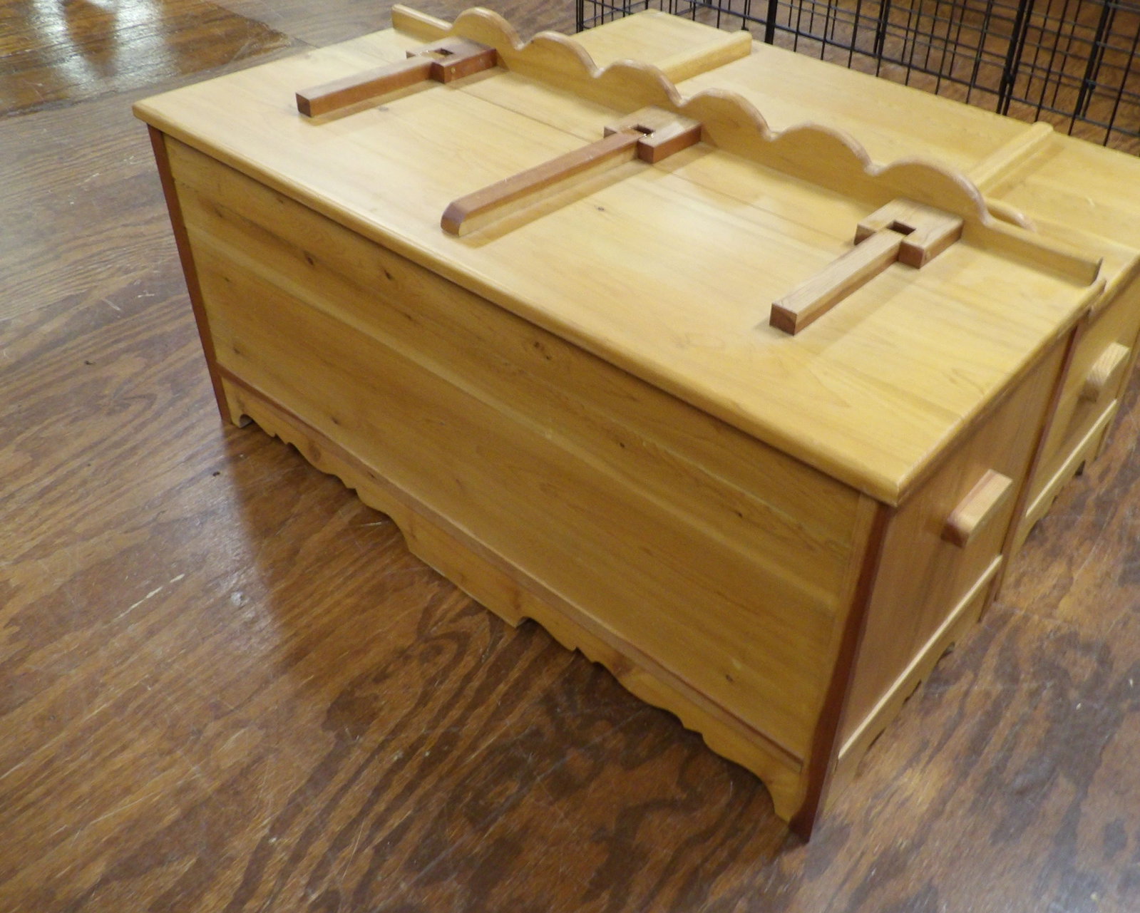 Pine Toy Chest/Blanket Box with Back Rest, 43": Vintage Pine Toy Chest or Blanket Box with Scalloped Back Rest. 43" Wide. All measurements approximate. Please see photos for condition and details. Selling as is from 04281.