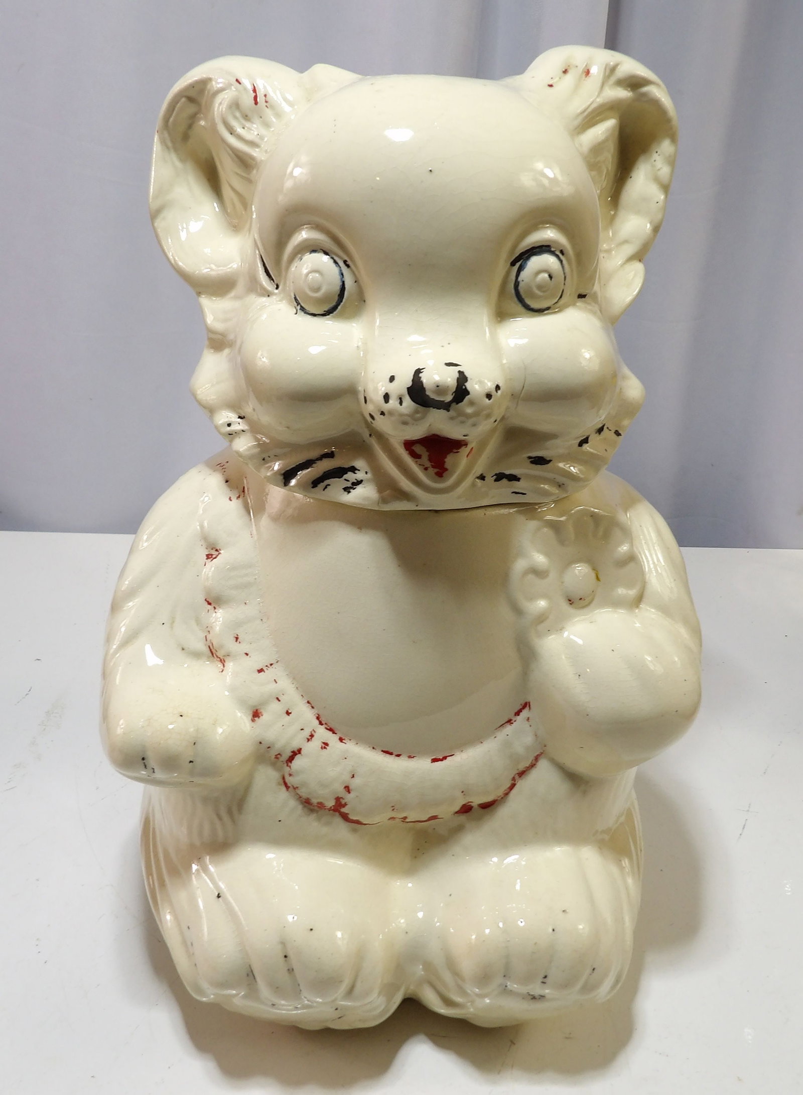 Royal Ware Teddy Bear Cookie Jar: Vintage 1940's Royal Ware Ceramic Teddy Bear Cookie Jar. All measurements approximate. Please see photos for condition and details. Selling as is from 04281.
