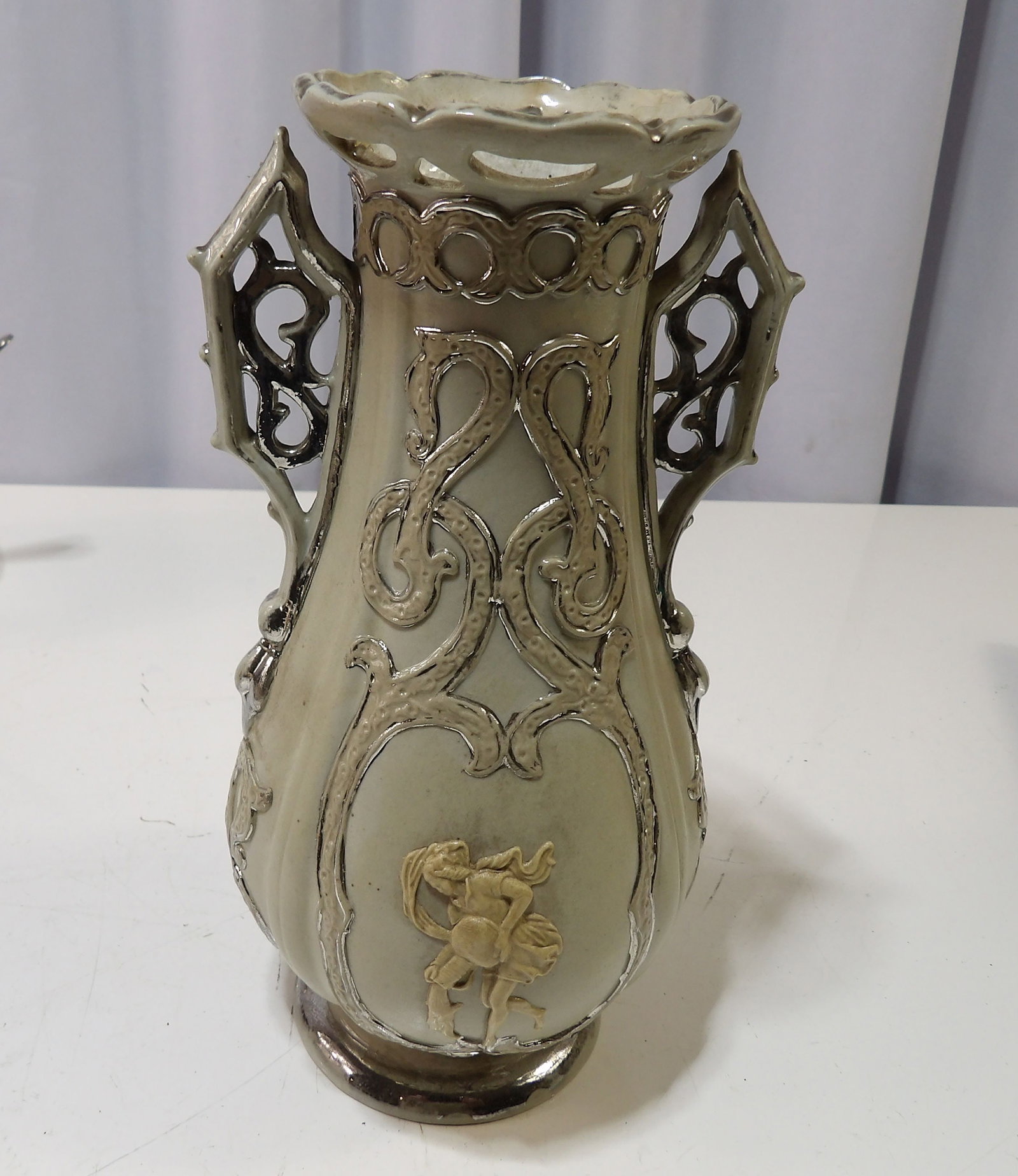 Villeroy & Boch Style Decorative Vase: Vintage Villeroy & Boch Style Decorative Vase with Cameos and Relief Mark. All measurements approximate. Please see photos for condition and details. Selling as is from 04281.