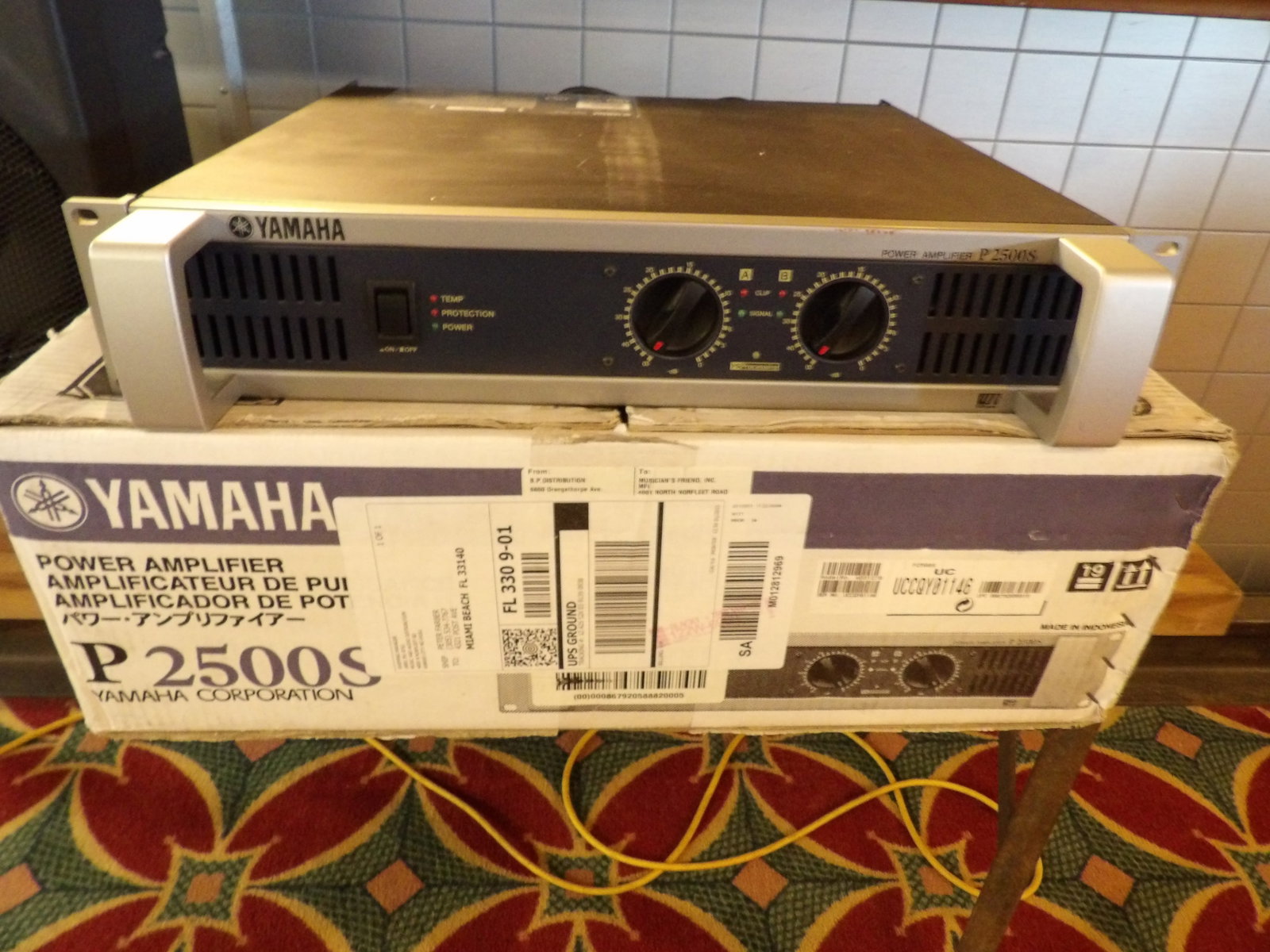Yamaha P-2500S Dual Channel Power Amplifier: Yamaha P-2500S Dual Channel Power Amplifier. All measurements approximate. Please see photos for condition and details. Selling as is from 04281.