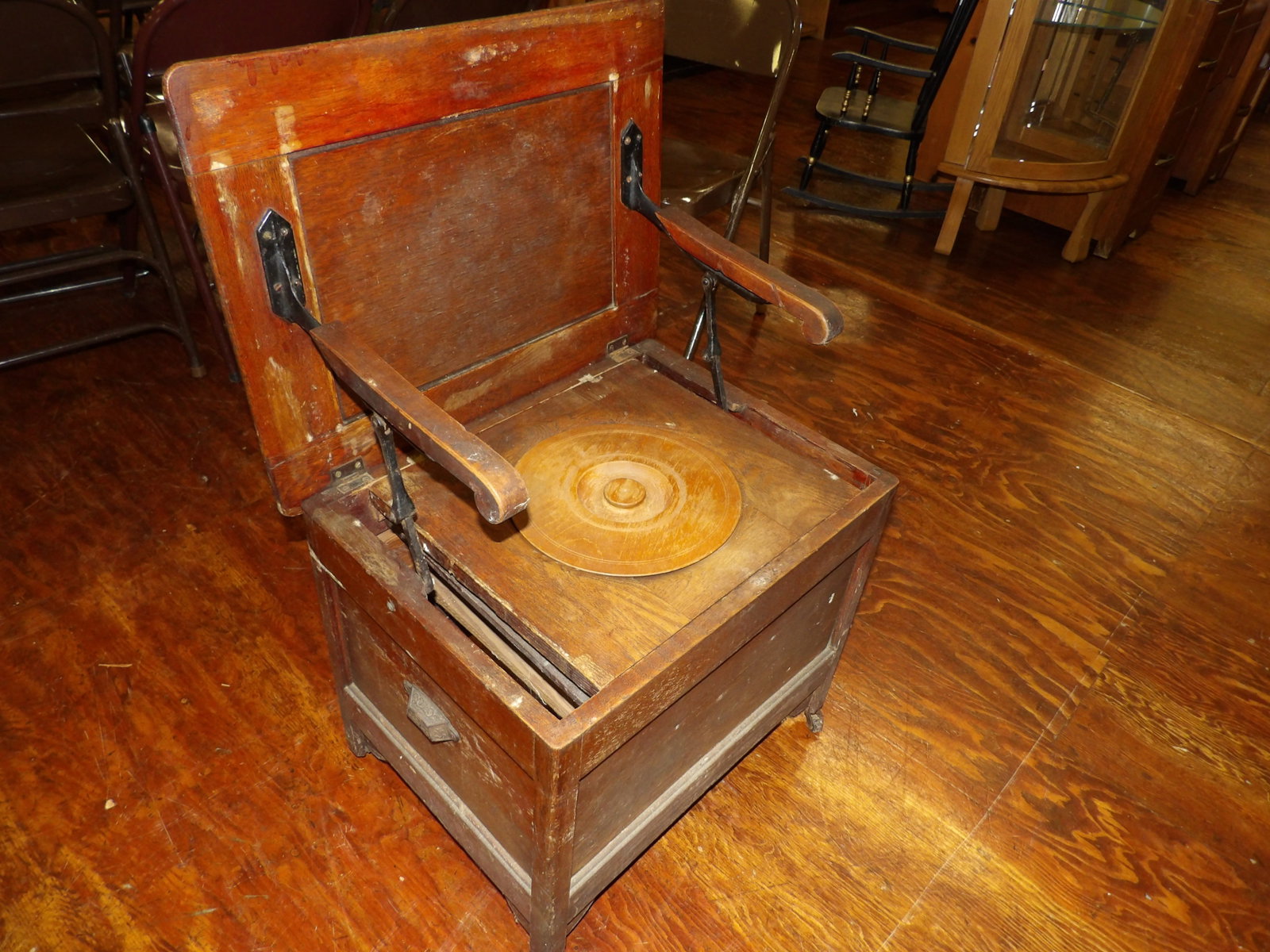 Victorian Chamber Commode Potty Chair: Antique Wooden Victorian Chamber Commode Potty Chair with Cast Iron Hardware. All measurements approximate. Please see photos for condition and details. Selling as is from 04281.