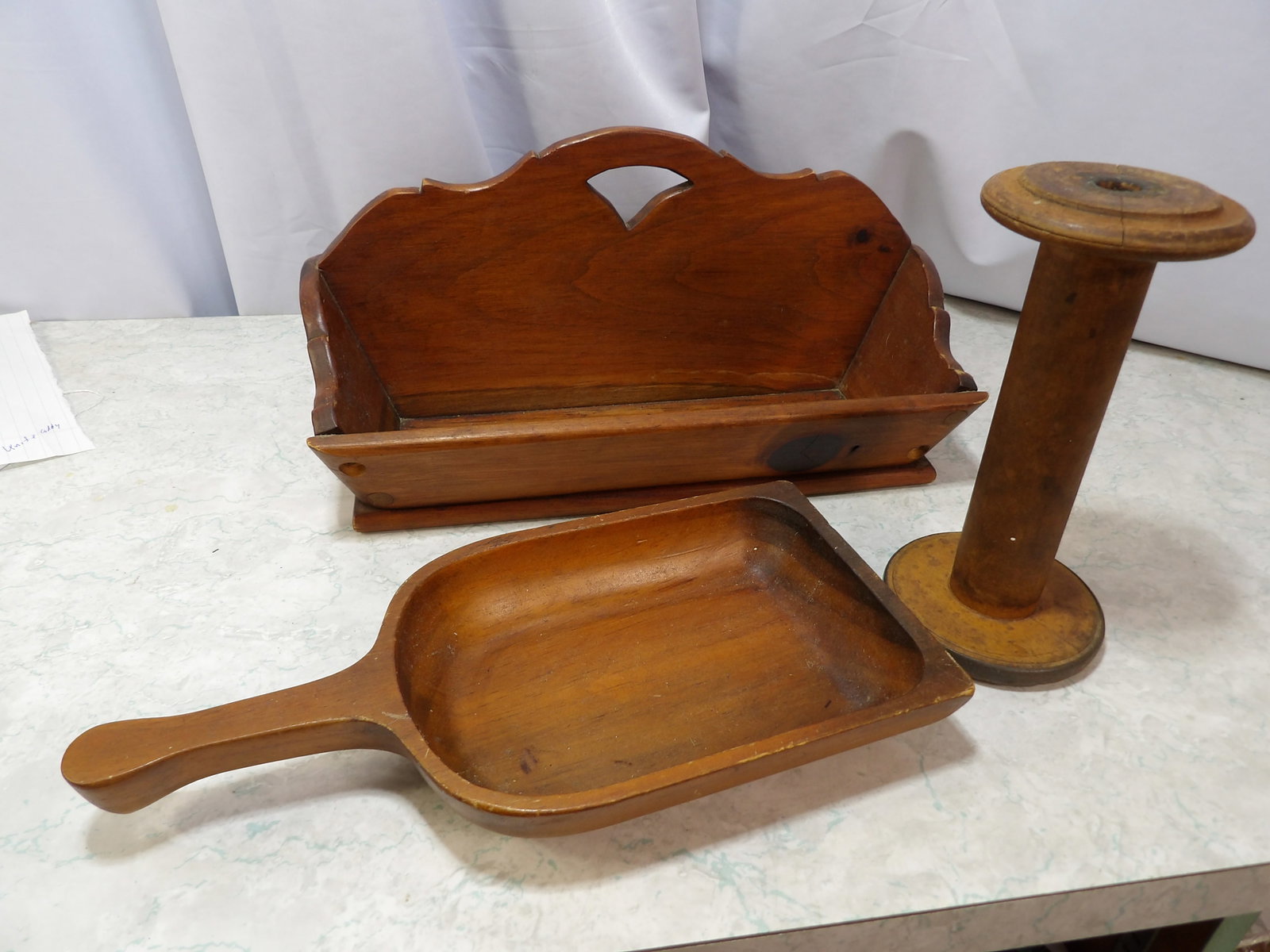 Vintage Cutlery Tray, Scoop, and Textile Spool: Vintage Cutlery Tray, Scoop, and Textile Spool. Nice Early Things. Along with LiveShip (handled by LiveAuctioneers), we also can have a local shipper package and ship your purchases. Just choose