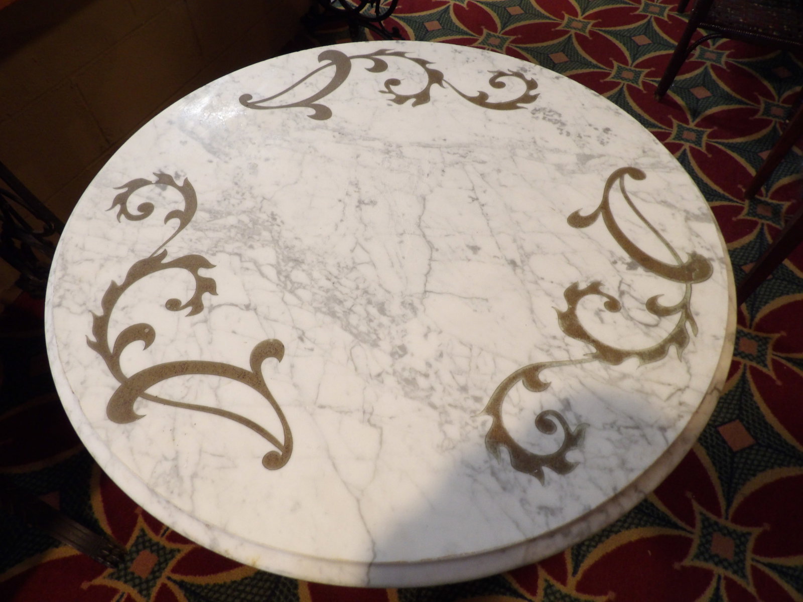 Round Marble Top Side Table with Scroll Inlay - 4