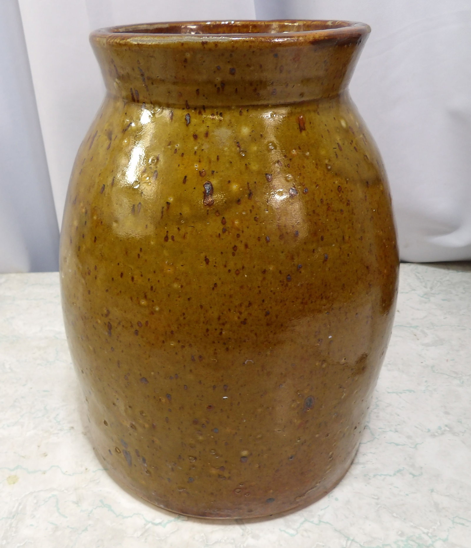 American Redware Salt Glazed Jar (1 of 4)