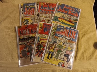 Old Vintage Group Of 6 Assorted Silver & Bronze Age Comic Books 1960/70s