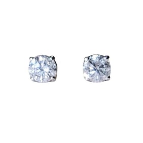 14K Threaded Natural Round Diamond Stud Earrings - 0.60ctw.
