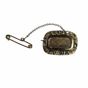 Georgian 9K Engraved Floral Mourning Brooch