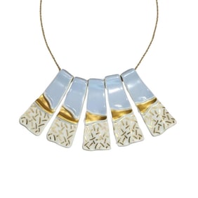 Hutschenreuther 14K Bavarian Porcelain Necklace, Germany