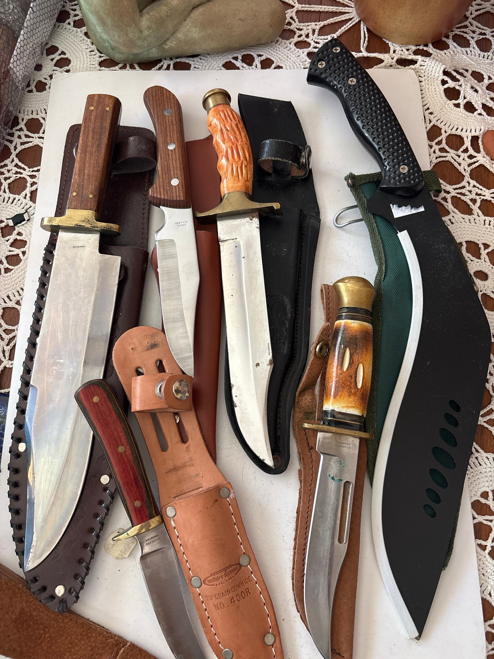 Assorted Fixed Blade Knives with Sheaths - 2