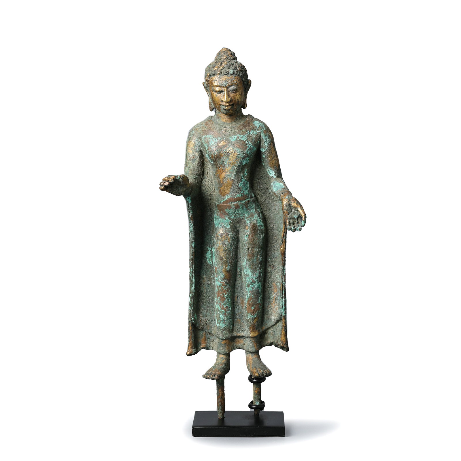 A Javanese Gilt Bronze Figure of Buddha Shakyamuni, 7th/8th Century or Later: A Javanese Gilt Bronze Figure of Buddha Shakyamuni, 7th/8th Century or Later Size Detail : 12.6 x 33cm Total Weight : 2.6kg