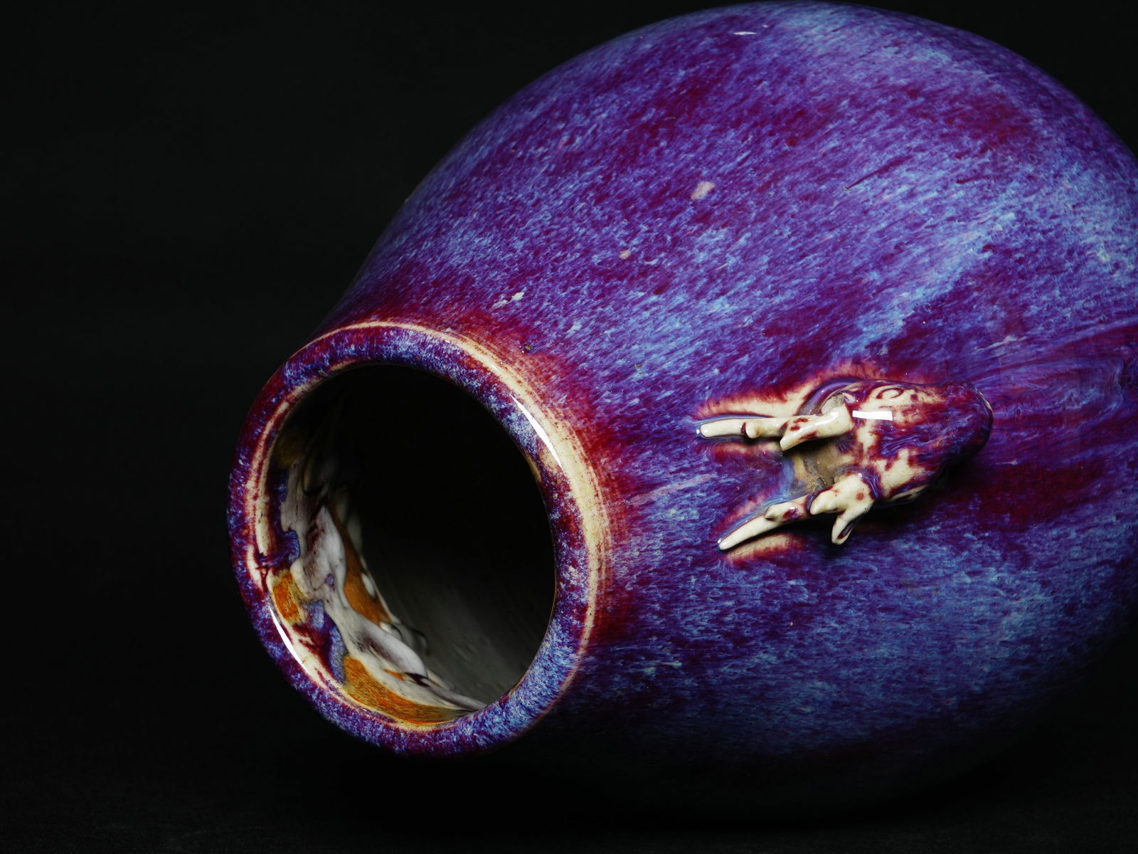 Qing Dynasty Flambé-Glazed Zun with Deer-Head Handles - 6