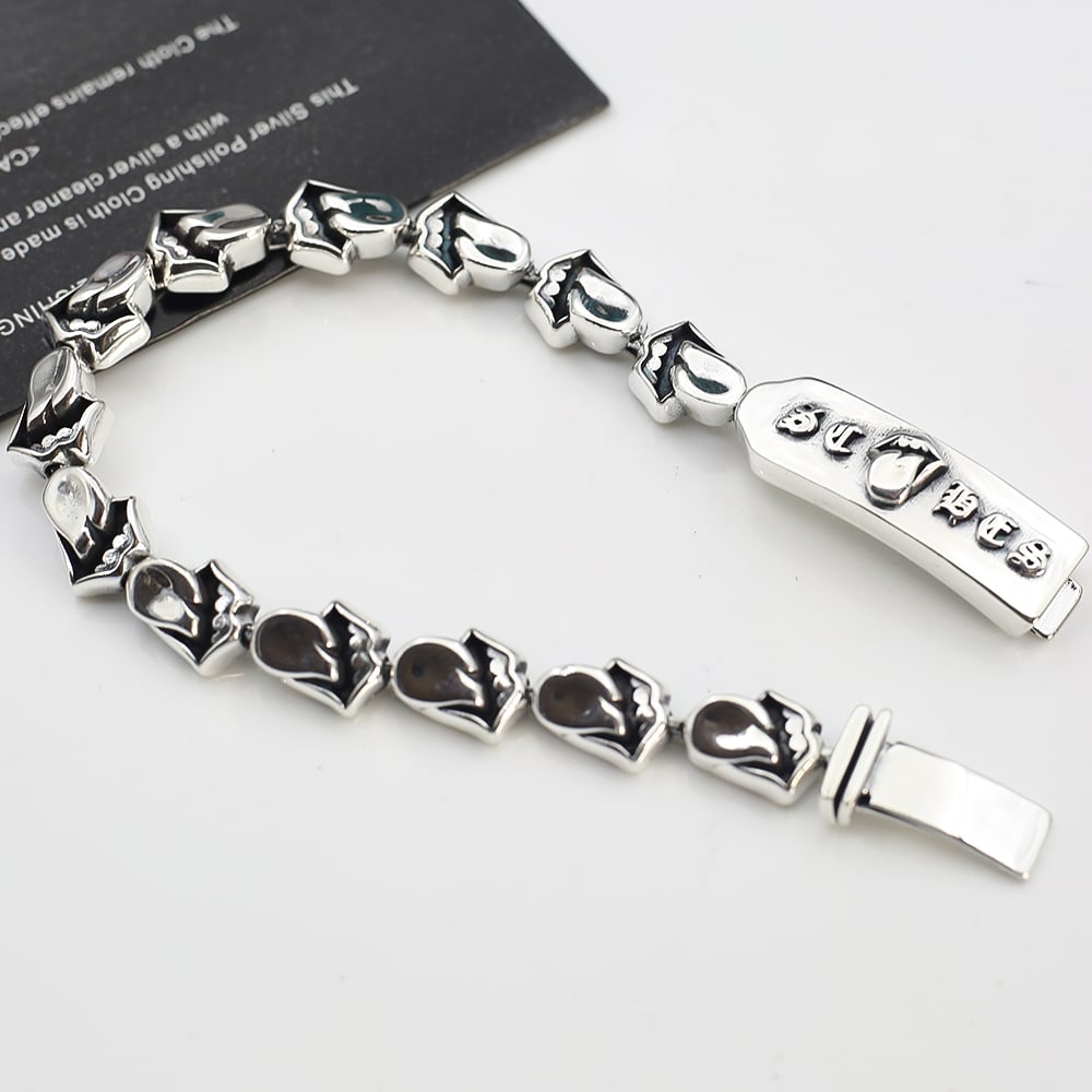 Chrome Hearts Bracelet: Chrome Hearts Rolling Stone Tongue Patchwork Bracelet We offer in house shipping for all items, our cooperative logistics services provider expertly handles both domestic and global consolidated shipp