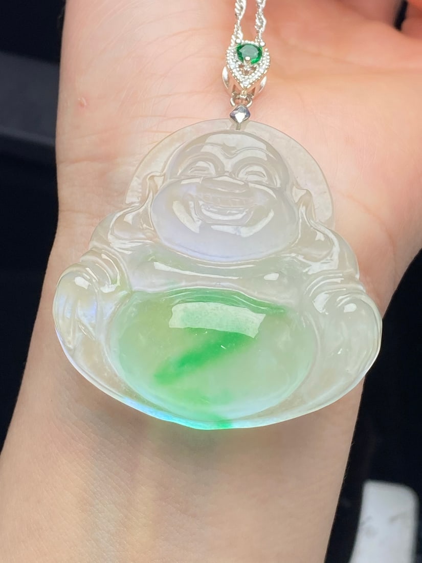 Jadeite icy green "Buddha" pendant (1 of 9)
