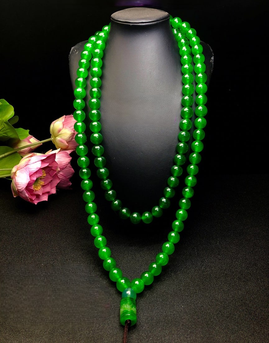 Imperial Green High-Ice Jadeite Bead Necklace (1 of 8)