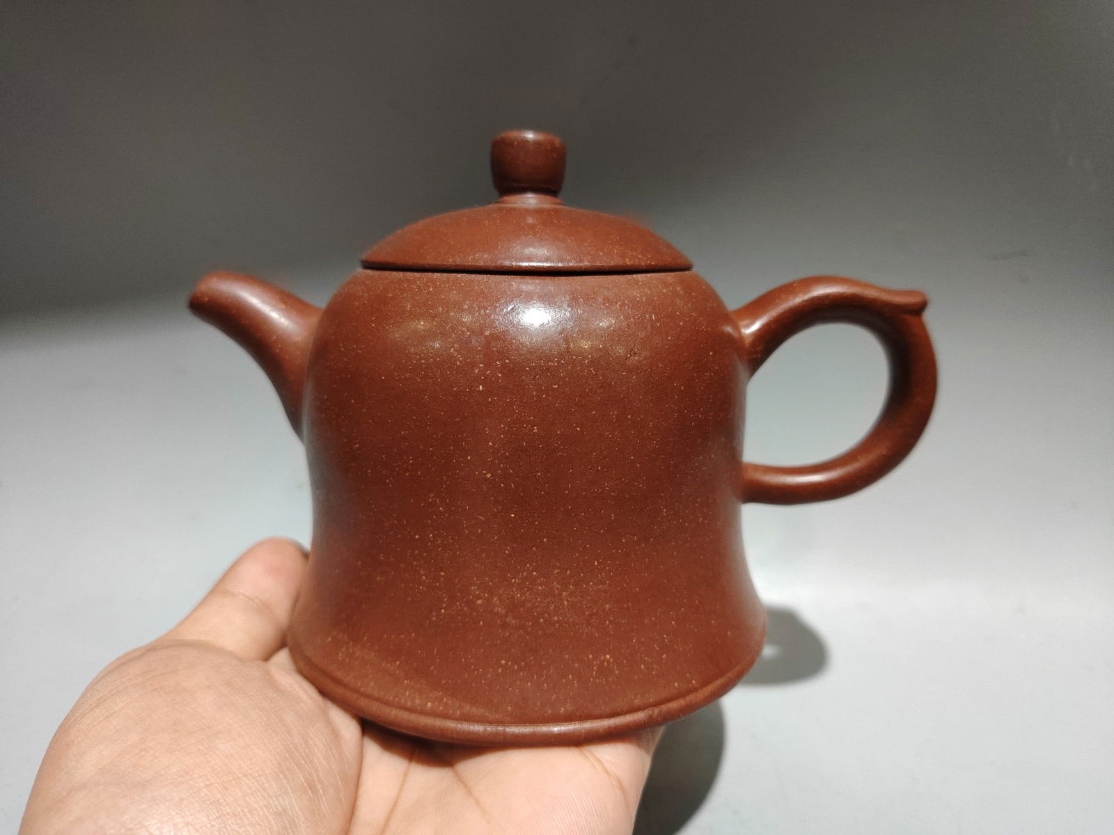 Name: Golden Bell Teapot (1 of 9)