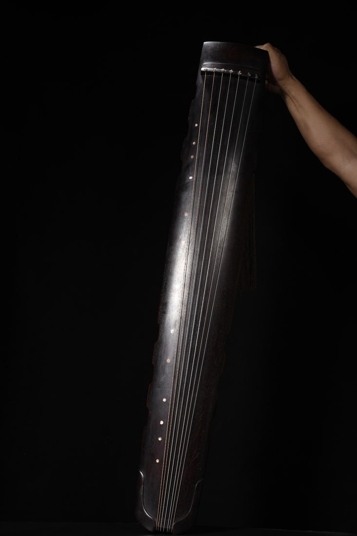 Jade Cong-shaped x Jade-footed tuning pegs x Rosewood-carved seven-stringed guqin (1 of 10)