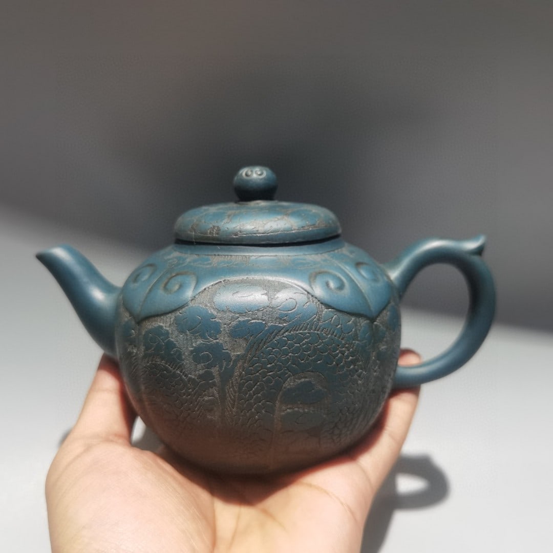 Name: Square Ruyi Teapot (1 of 9)