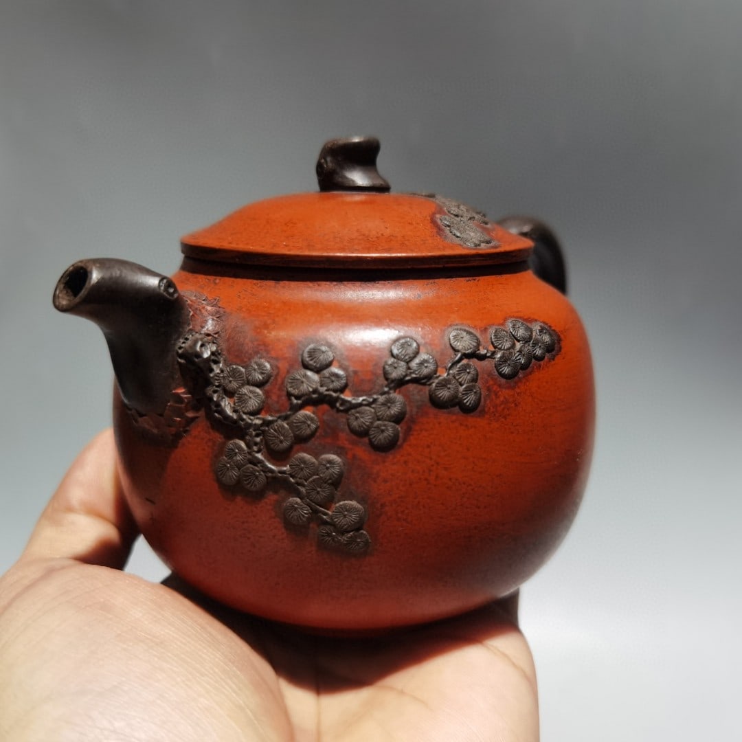Name: Pine Needle Teapot - 2