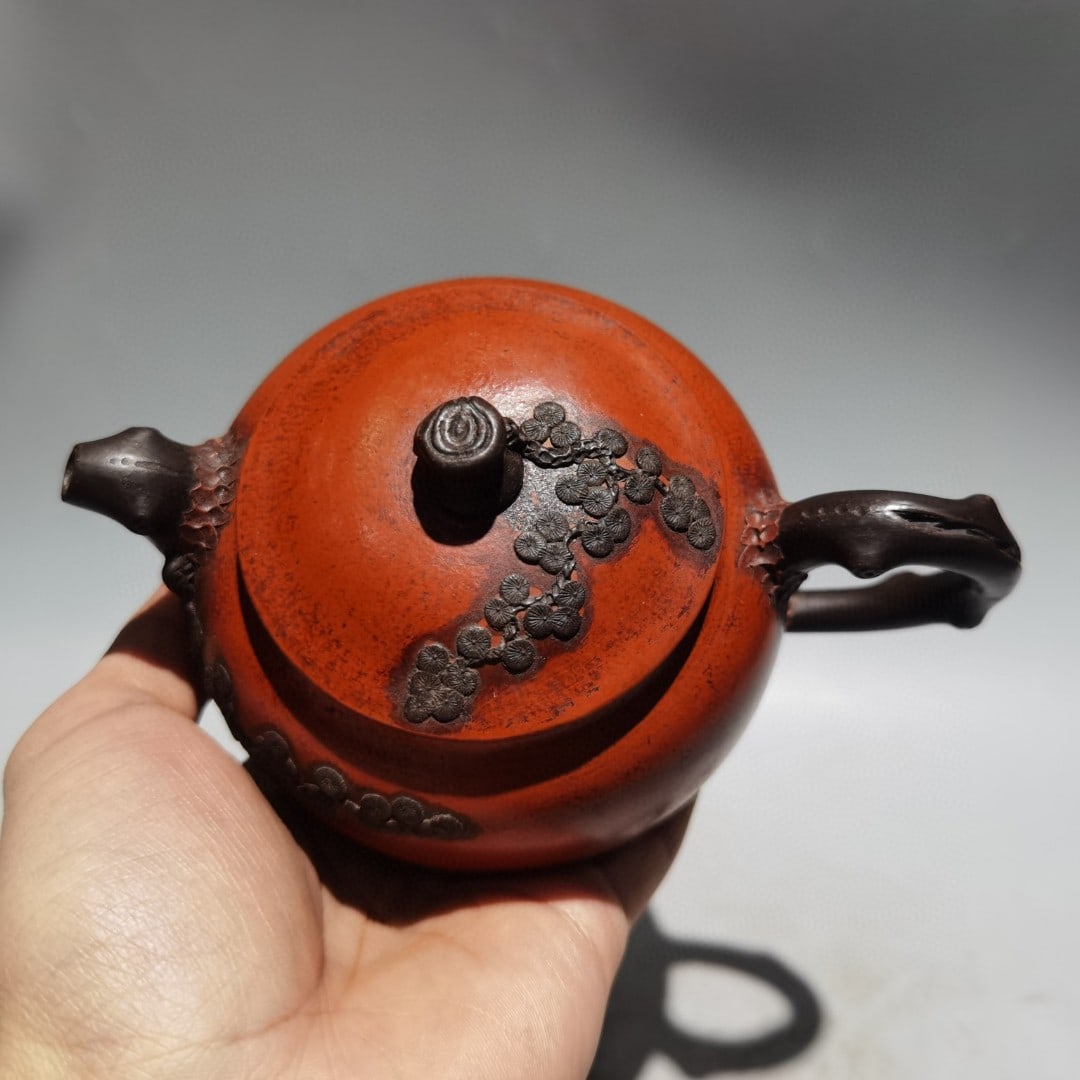 Name: Pine Needle Teapot - 6