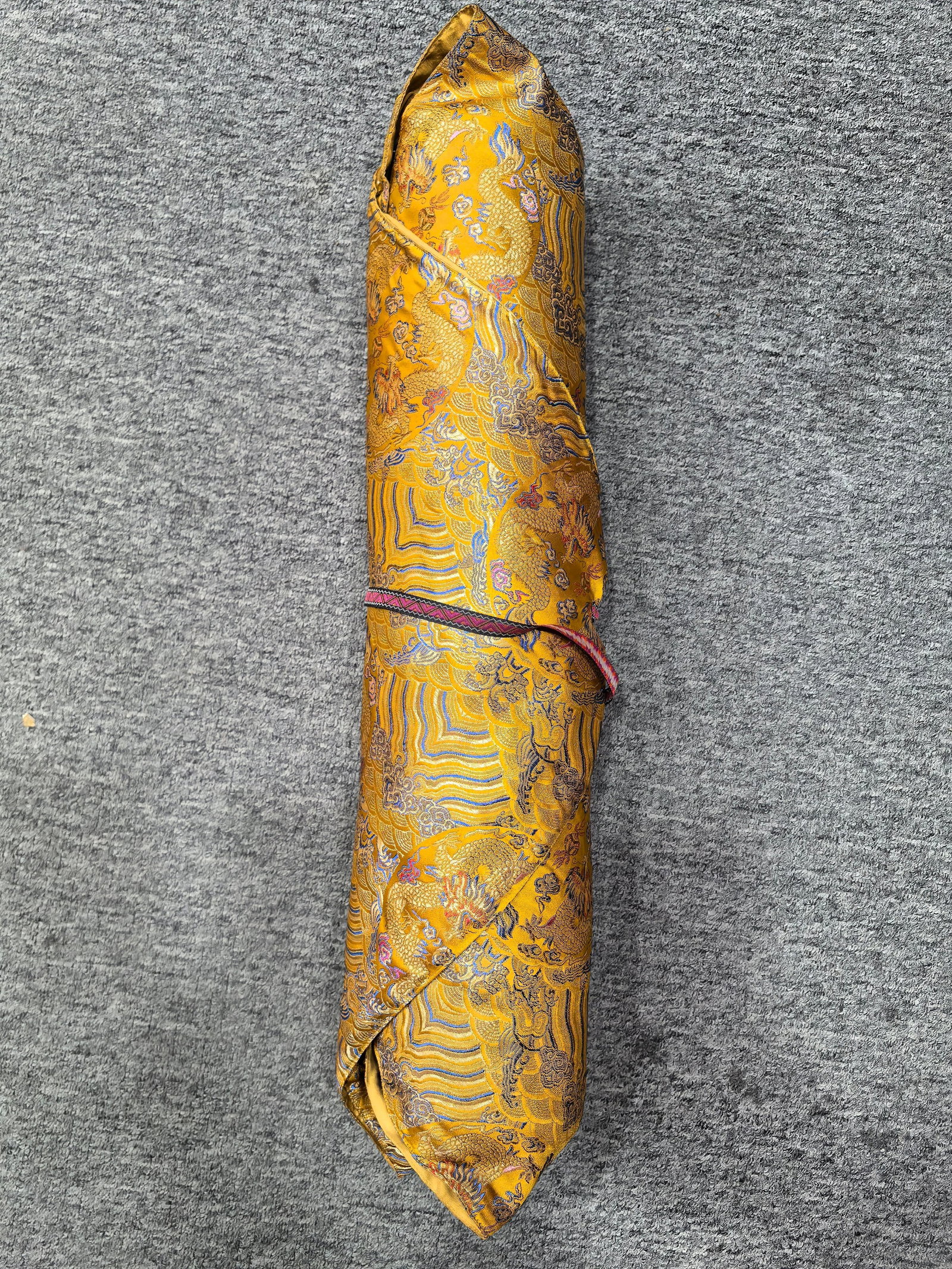 A long scroll of Wang Xizhi's calligraphy. (1 of 20)