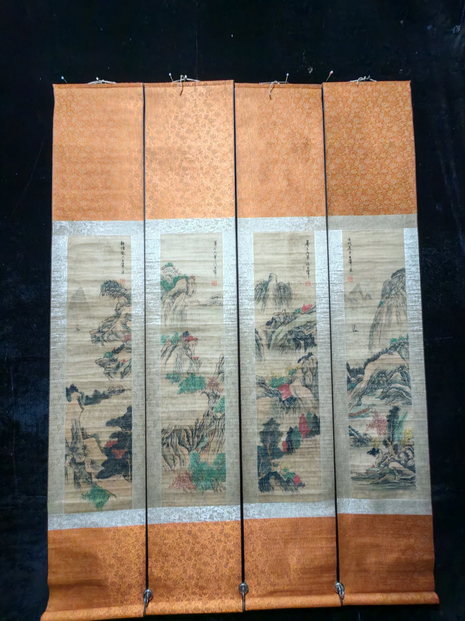 Wang Hui's four-panel landscape painting (1 of 9)