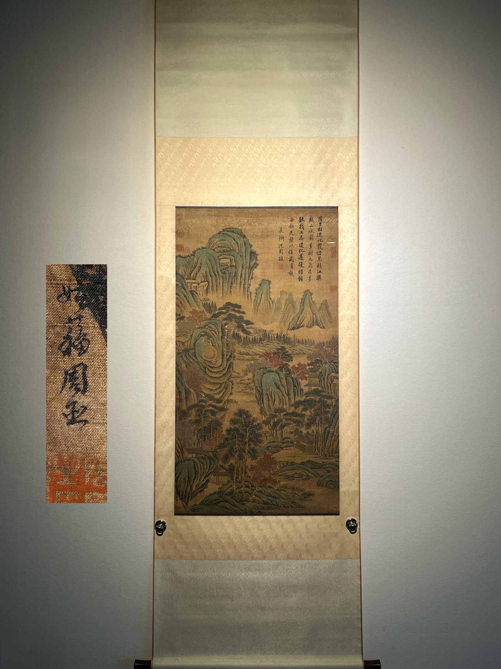 Zhou Chen's exquisite silk landscape hanging scroll (1 of 9)