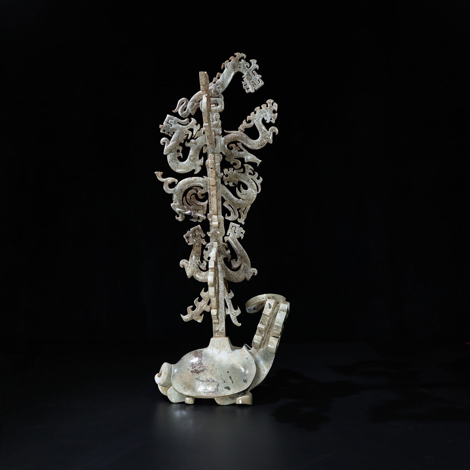 Exquisite antique, Hetian jade, unearthed, fully infiltrated with gray patina, featuring a dragon - 5
