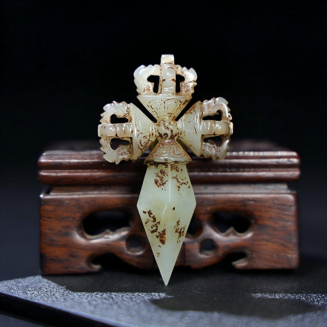 Exquisite antique, Hetian jade pestle: This is a finely crafted, antique Hetian jade pestle with a thick, deep patina and rich, penetrating color. The craftsmanship is exquisite, with sharp, precise carving. A rare and exceptional piece