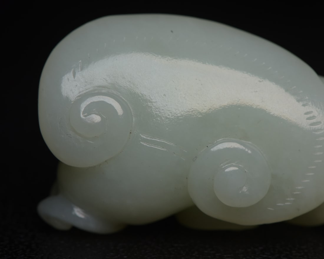 Hetian jade ruyi - 6