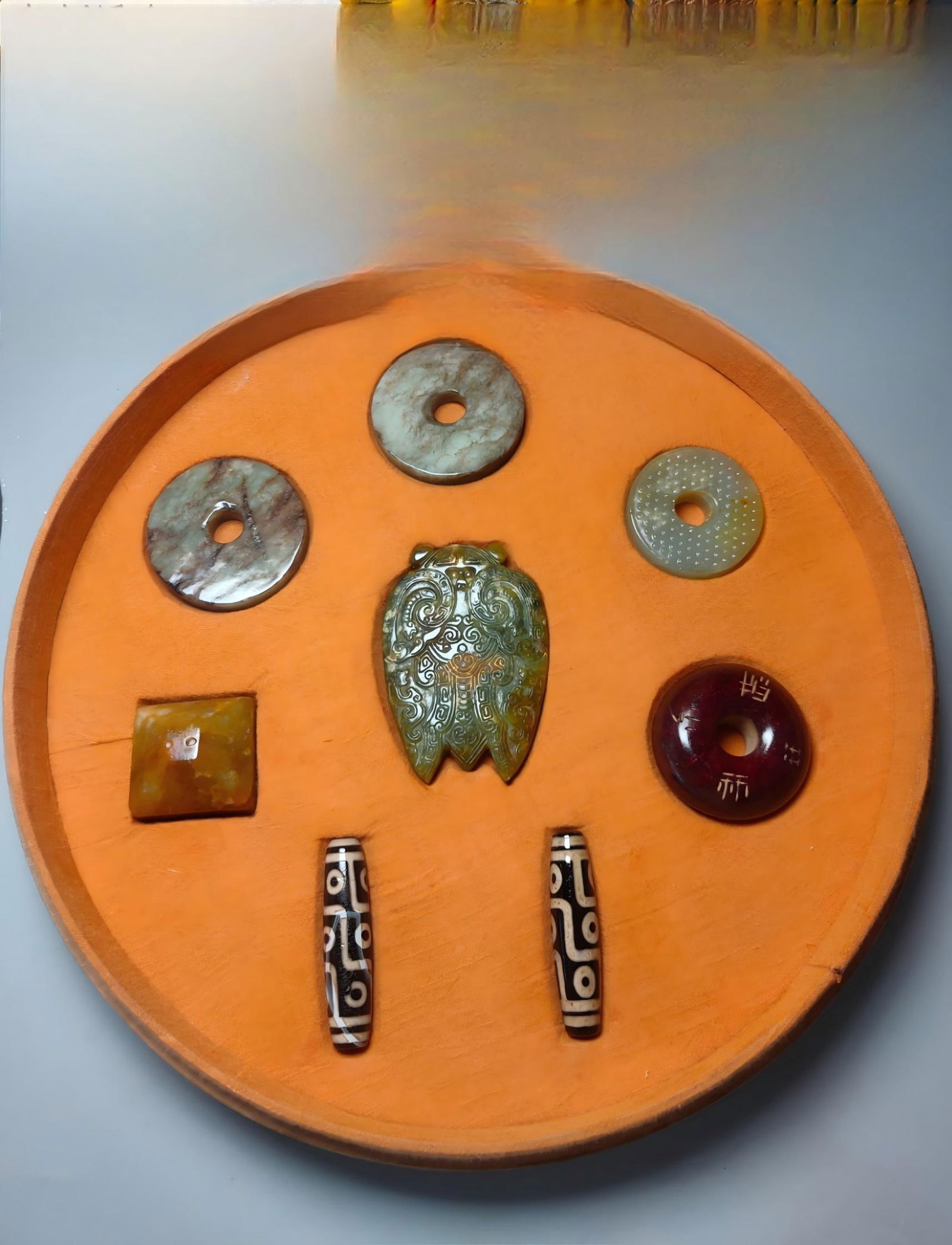 Fine Hetian jade in an antique embroidered box. (1 of 9)