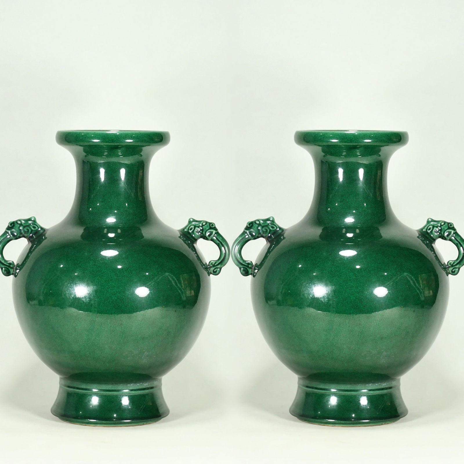 A Qing Dynasty Kangxi Period Green Glazed Fragmented Double-Eared Vase (1 of 9)
