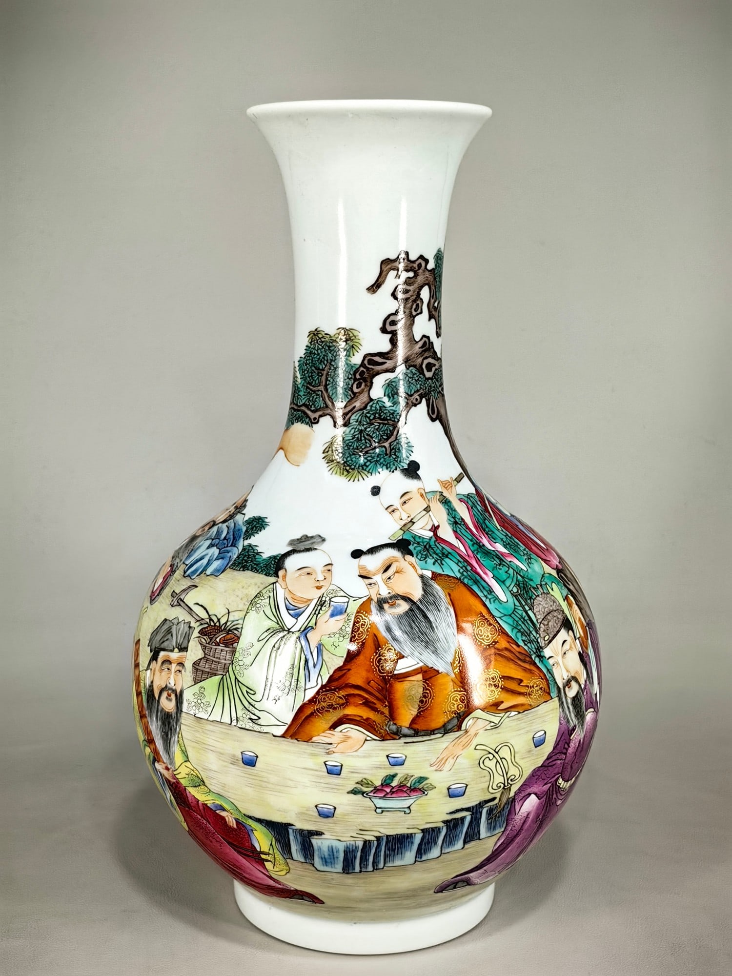 A famille rose vase with the Eight Immortals design, dating to the Qianlong period of the Qing (1 of 9)