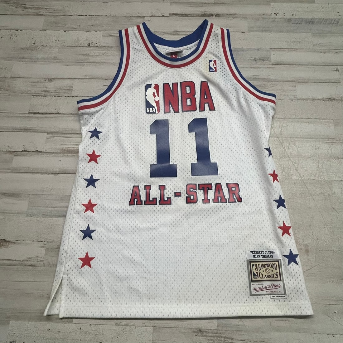 Mitchell & Ness NBA All-Star Isiah Thomas 1988 Swingman Jersey (1 of 10)