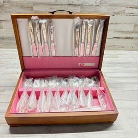 1847 Rogers Bros Silverplate Flatware Set in Wooden Case, Complete Service