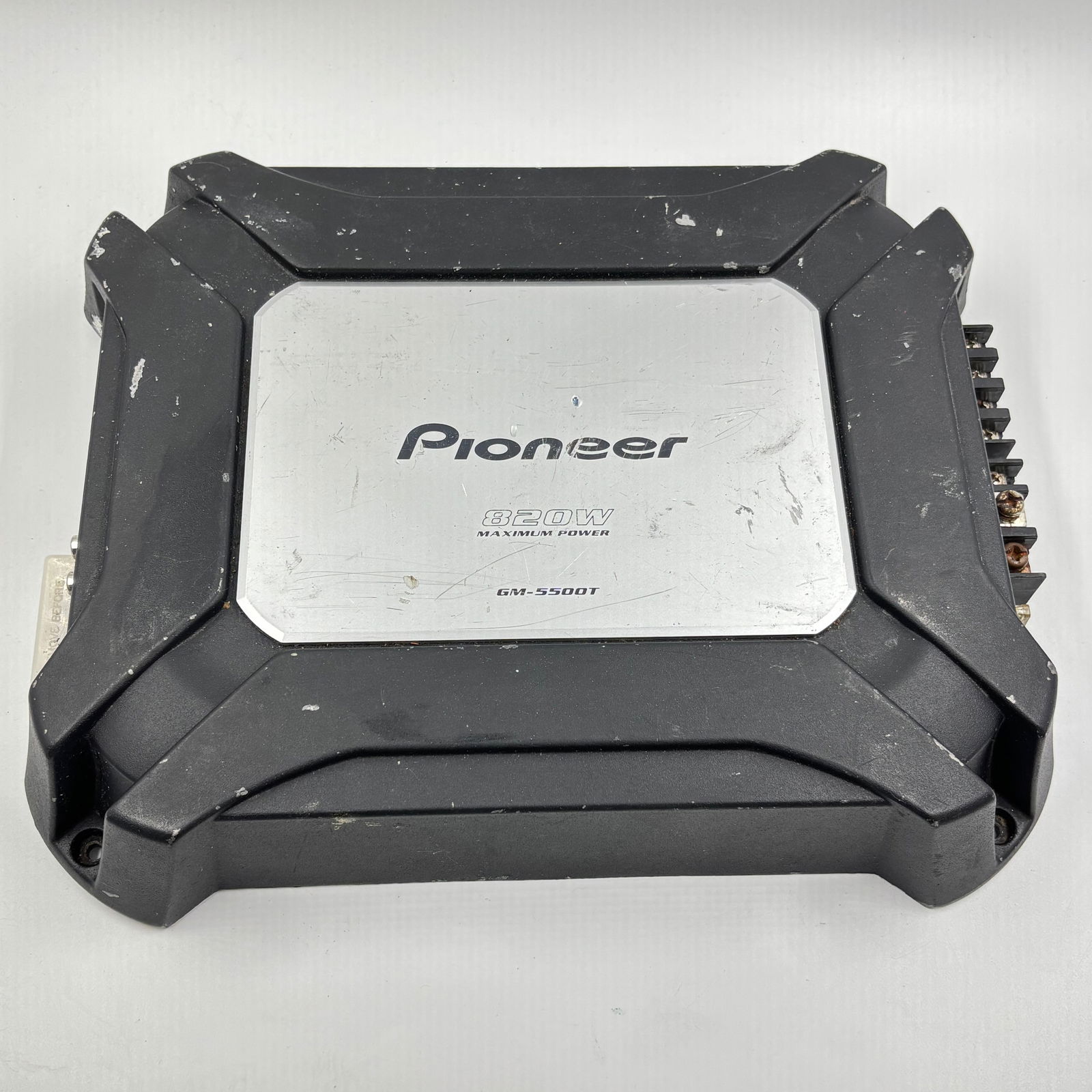 Pioneer GM-5500T 820W Car Audio Amplifier (1 of 6)