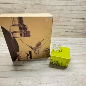 The Cellar” Drink 6-Piece Martini Set