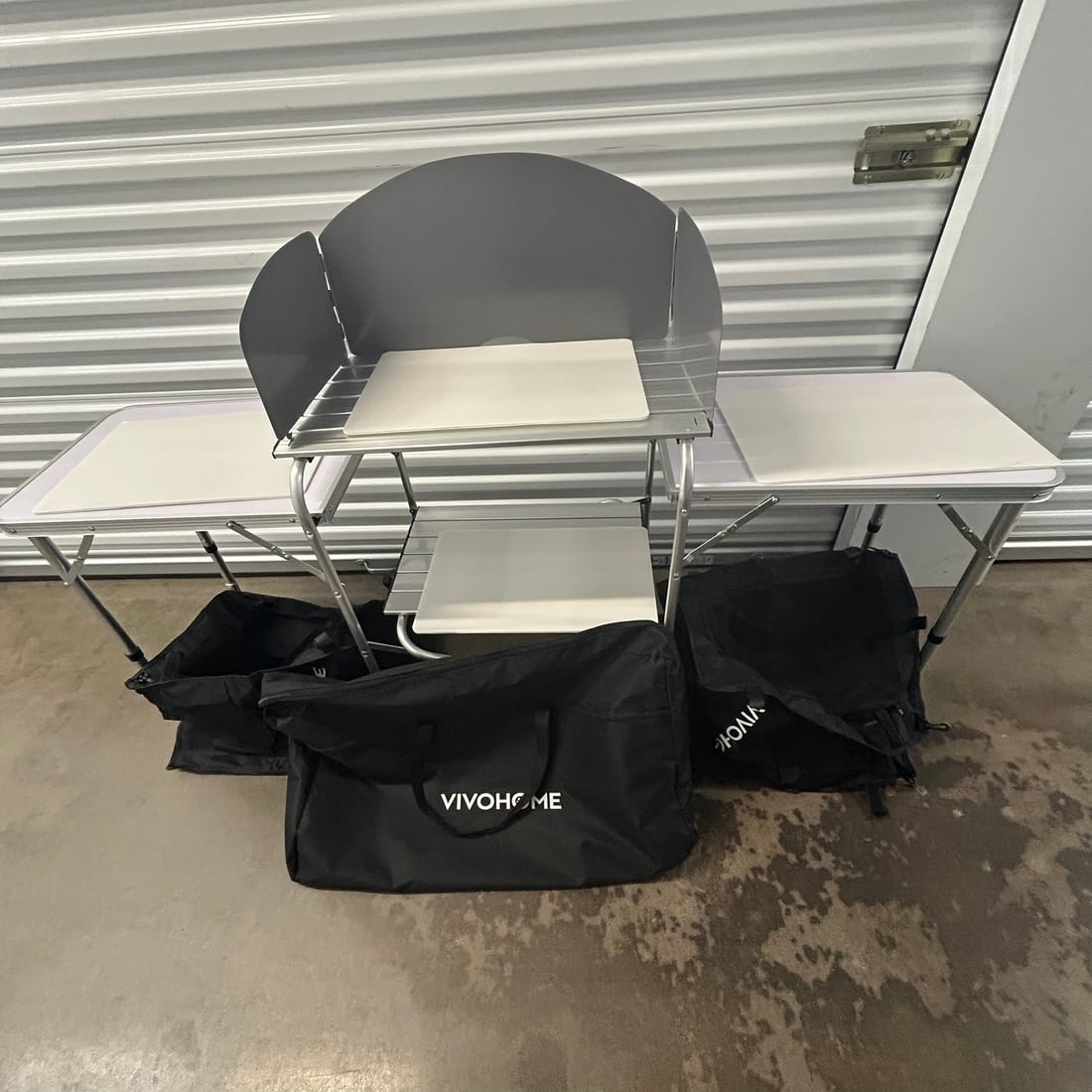 VivoHome Portable Folding Camp Kitchen with Wind Shield and Carry Bags (1 of 8)