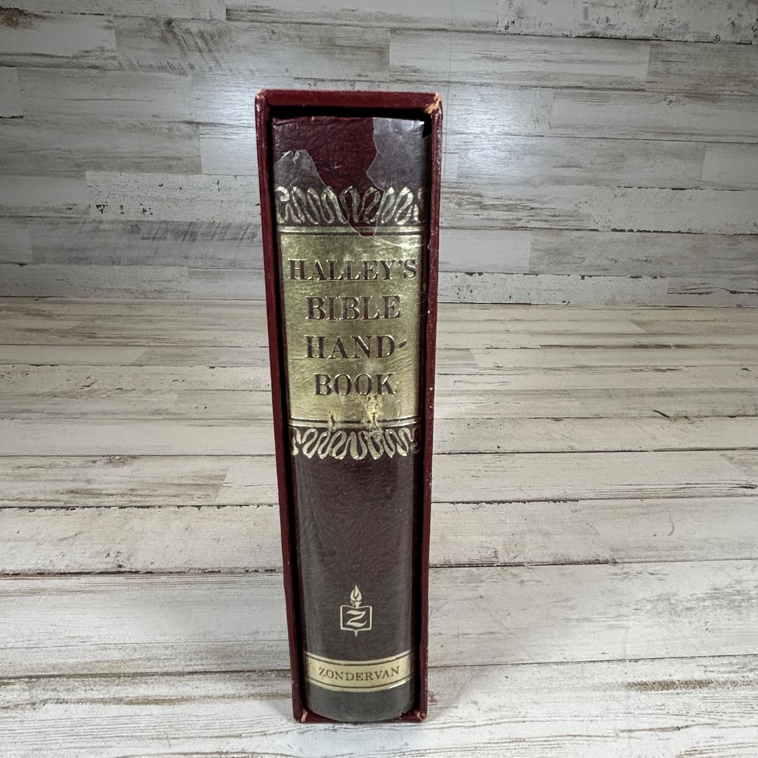 Halley's Bible Handbook by Henry H. Halley 1962/1965 Zondervan Hardcover w/ Slipcase (1 of 7)
