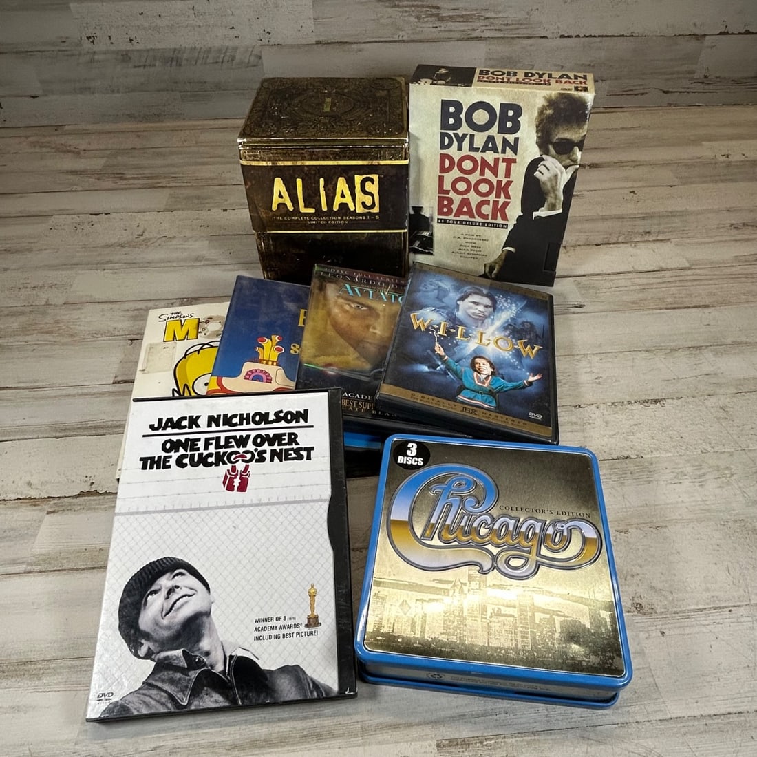 7 Mixed Media Collection DVDs: Alias, Chicago, Bob Dylan, Simpsons, Willow, Aviator (1 of 9)