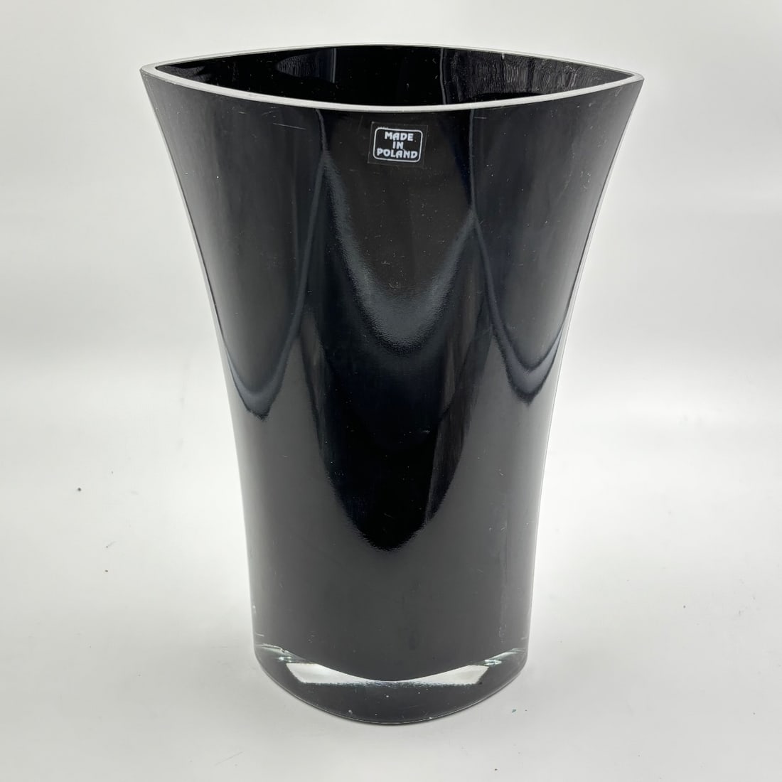 Polished Black Glass Vase "Made in Poland" Label - Modern MCM Style (1 of 7)