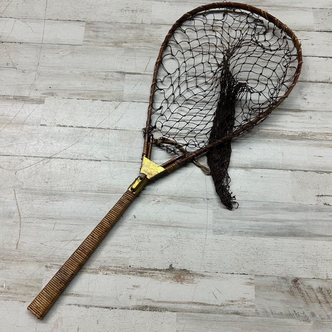 Vintage Wooden Fishing Net Bamboo Handle Brass Hardware Antique Angler Gear (1 of 6)