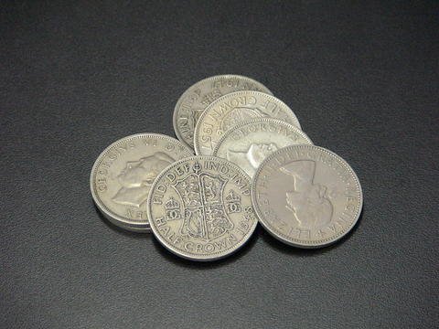 Five half crowns depicting Georgius VI, 3--1948,: Five half crowns depicting Georgius VI, 3--1948, 1--1938, 1--1947, and two half crowns depicting Regina Elizabeth II, (Queen Elizabeth) 1957 and 1963.