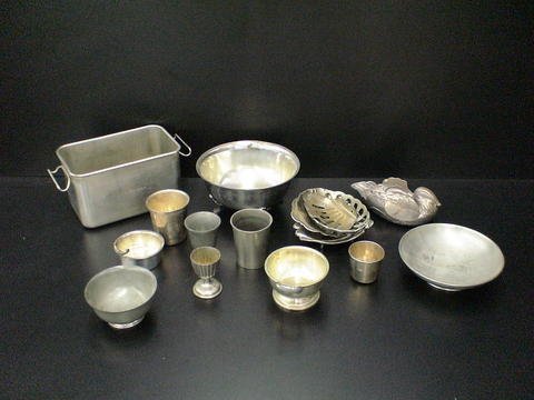 Lot of 14 miscellaneous brass, pewter and stainle: Lot of 14 miscellaneous brass, pewter and stainless steel items: 5 cups or containers, one stamped Cecilware on bottom, one stamped Paul Rever Reproduction, colonial pewter by Boardman on bottom, one 