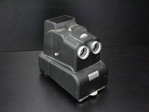 View-Master Stereo-Matic Projector "500" GAF: One View-Master Stereo-matic Projector "500" 2 1/4" f/3.0 Anistigmat, Marque Deposee, made in USA, 115 volts A.C., 60 cycles, 840 watts, GAF Corporation, Portland, Oregon.
